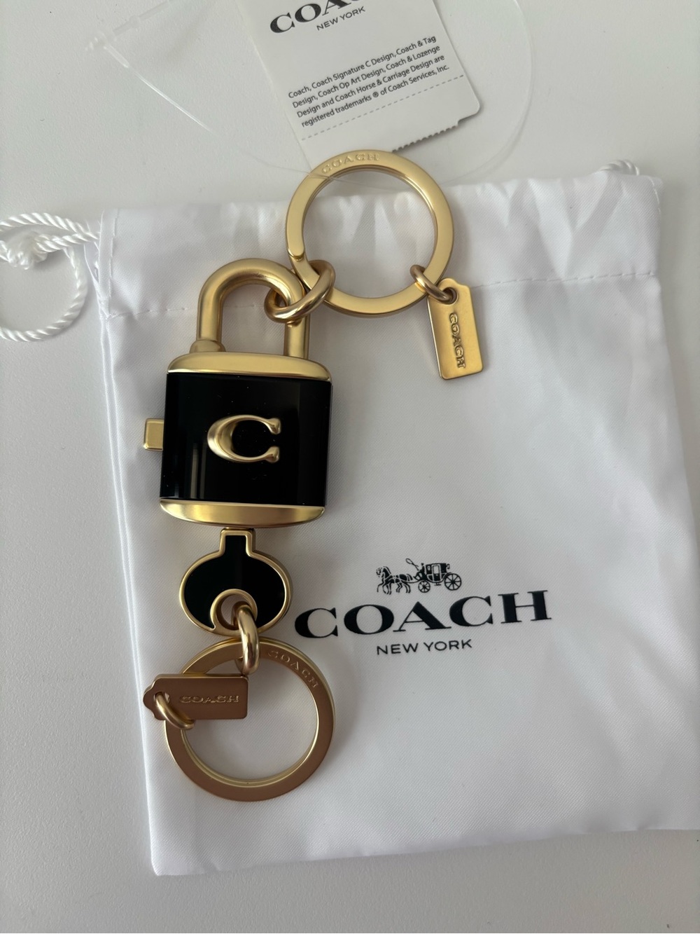 COACH LOCK & KEY BAG CHARM RING/KEYCHAIN - NWT